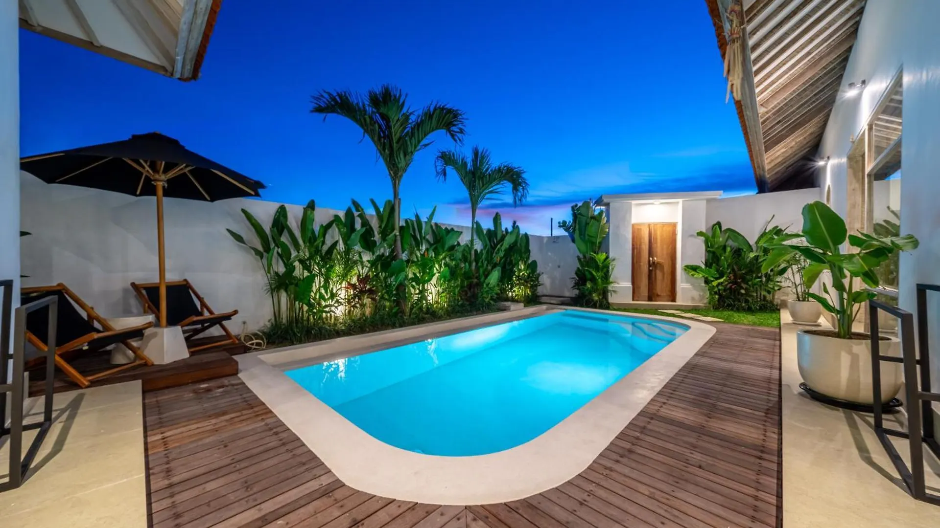 La Palma - Sleek, Stylish & Spacious - Brand New 2-Bedroom Villa With Large Pool In Canggu! 0*,
